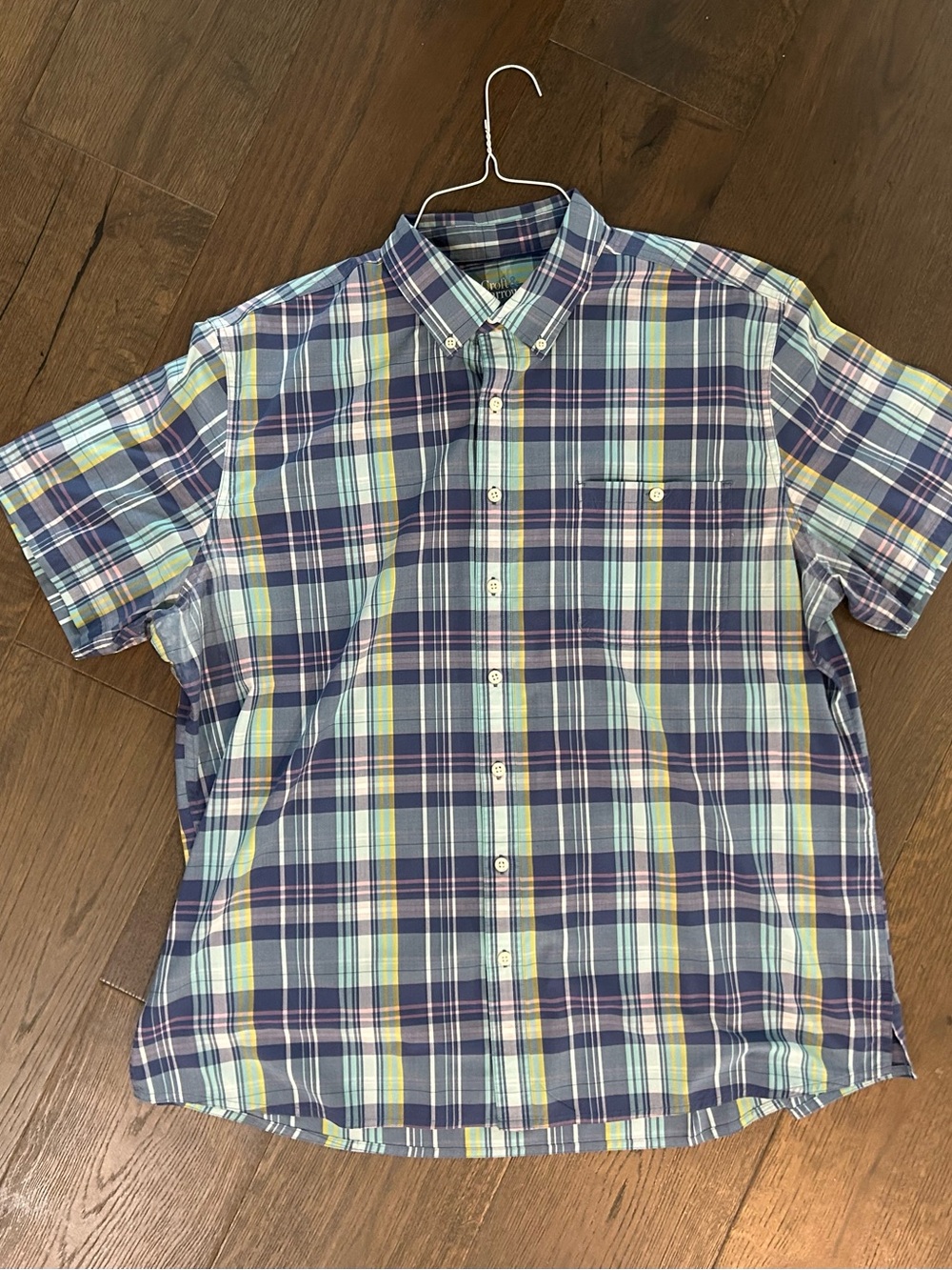 Croft & Barrow Men's Short-Sleeve Plaid Button-Down Shirt Slim Fit Performance